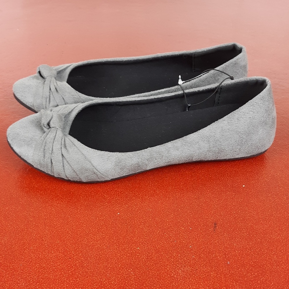 Gray Flats NWOT